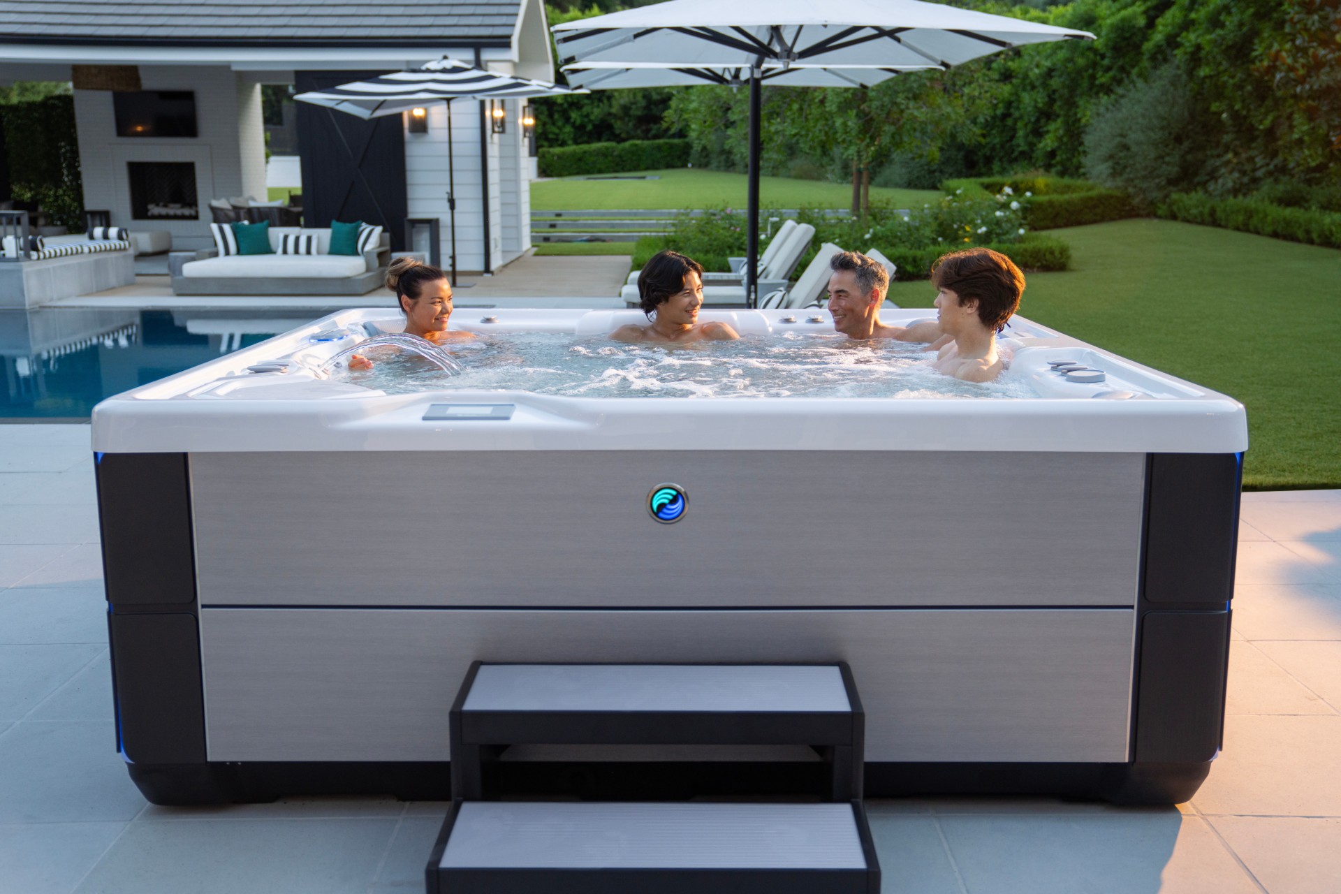 HSS 2025 Highlife Grandee AlpineWhite BrushedNickel Sunset Lifestyle 8041 Edit