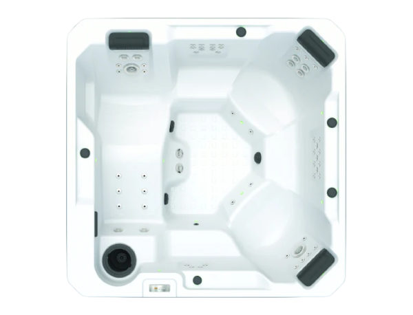 772L Renew Hot Tub TOP 600x458